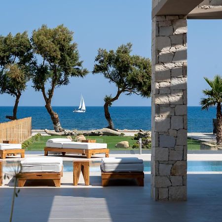 Artemis Seafront Villa, An Evanescence Sea Retreat, By Thinkvilla Tavronitis  Ngoại thất bức ảnh