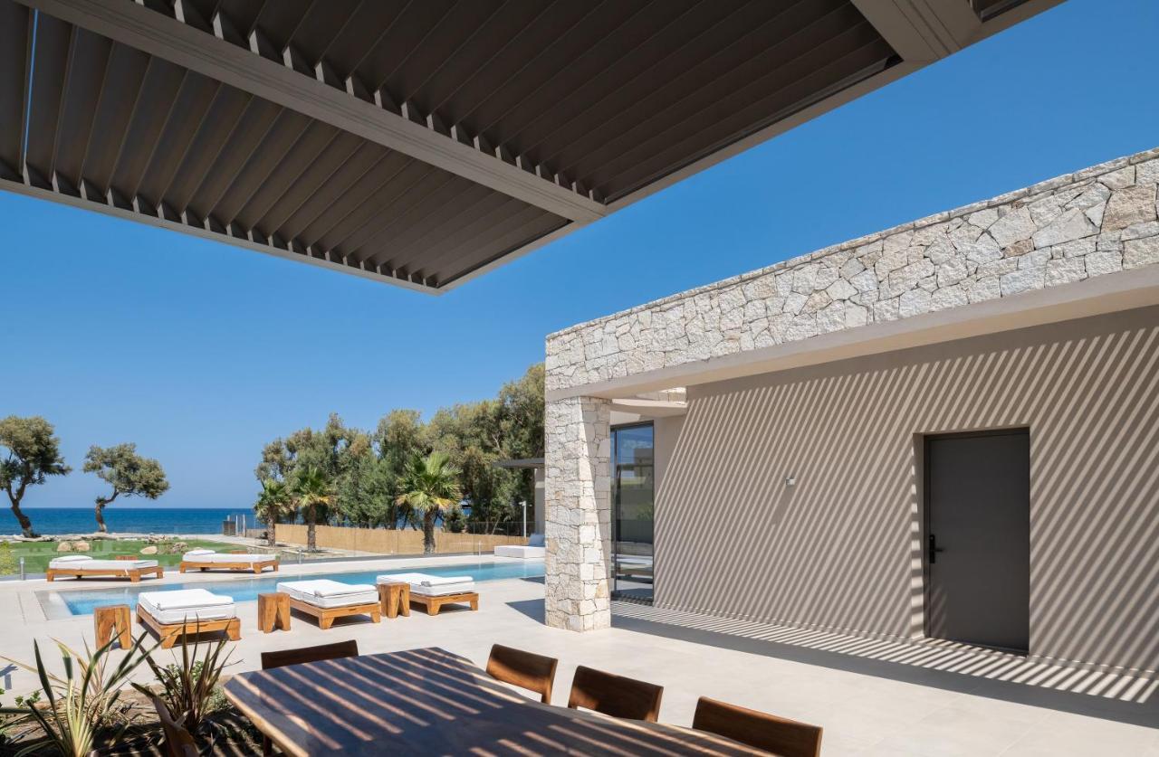 Artemis Seafront Villa, An Evanescence Sea Retreat, By Thinkvilla Tavronitis  Ngoại thất bức ảnh