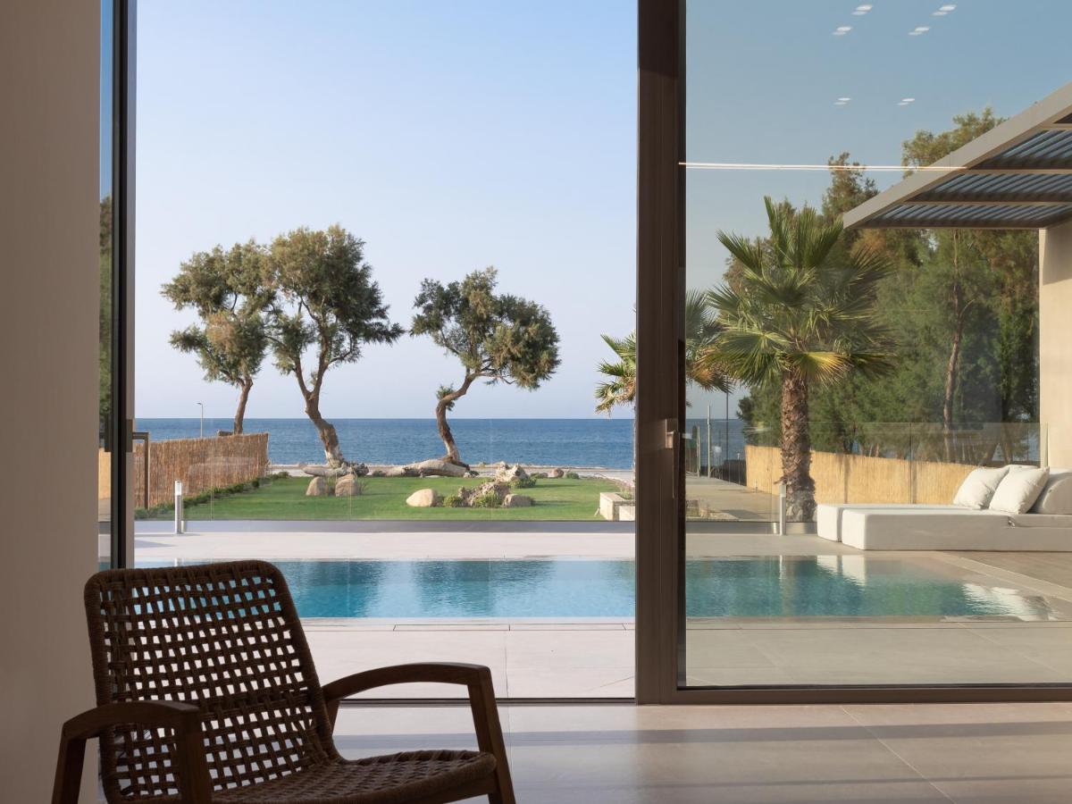 Artemis Seafront Villa, An Evanescence Sea Retreat, By Thinkvilla Tavronitis  Ngoại thất bức ảnh